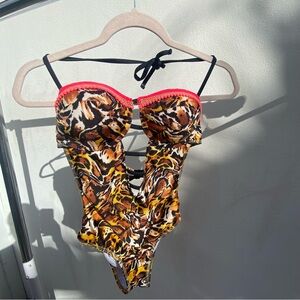 Angel de La Guarda Brown Leopard & Pink Pom Pom One Piece Swimsuit Medium